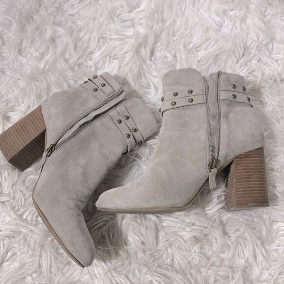 🟢3 items for $20—//BP Kolo Suede Leather Bootie Studded Ankle Strap Flared Heel - Picture 4 of 12